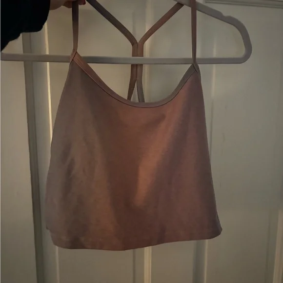 Beyond Yoga Pink and Purple Gradient Crop Top - Picture 2 of 5